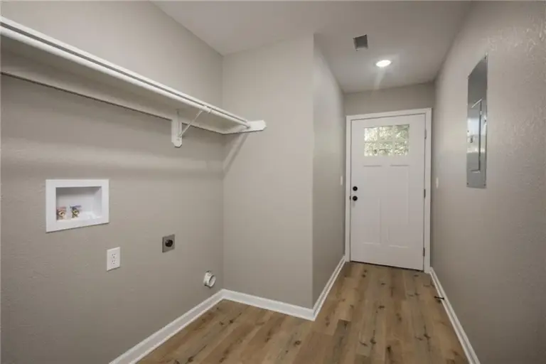 Laundry and mudroom at 305 E Pacific St, Holden, Missouri - DRAT House 2